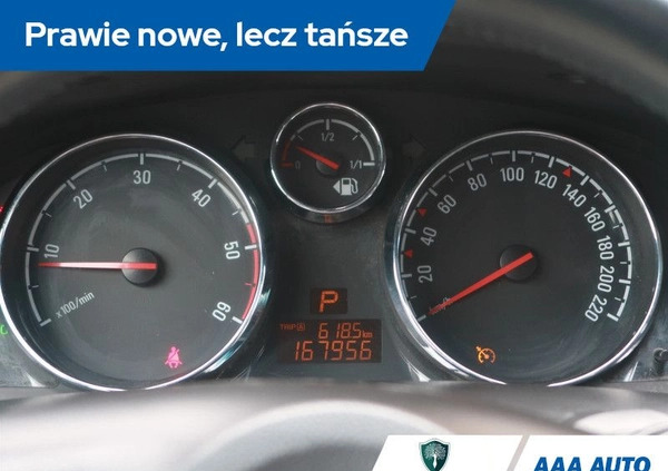 Opel Antara cena 45000 przebieg: 167953, rok produkcji 2014 z Krynica-Zdrój małe 232